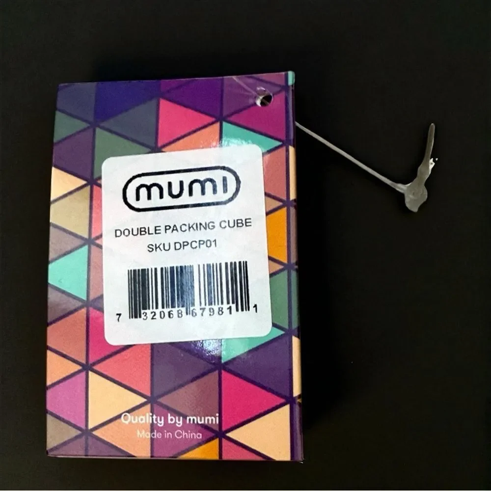 New with Tags Mumi Double Packing Tube Gray and Yellow Zipper Trim